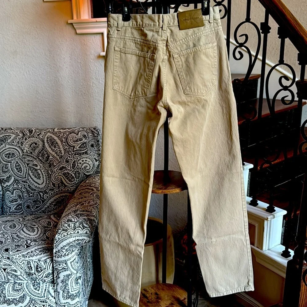 CALVIN KLEIN JEANS men’s chinos, 33